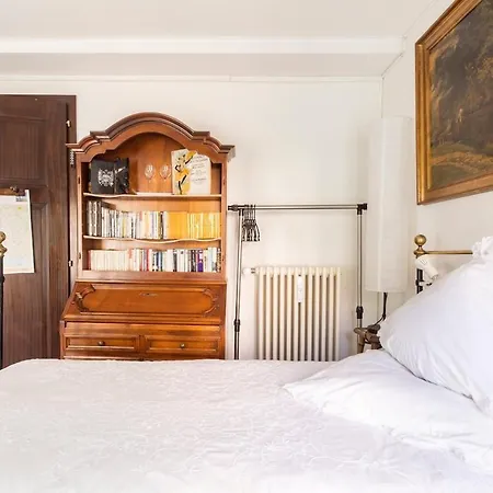 בית אירוח Felix's *